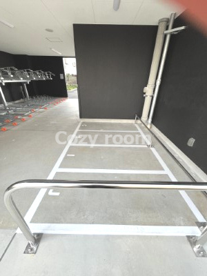 【その他共用部分】 | アドバンス江坂東デパール | バイク置場もありますよ(^-^)