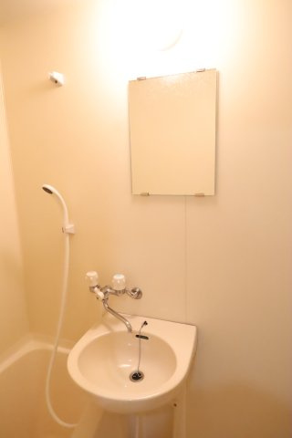 大阪市都島区中野町４丁目の賃貸マンションの独立洗面台
