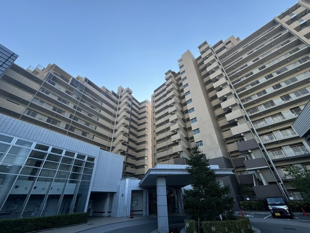 千里ディアヒルズブライトリッジの外観