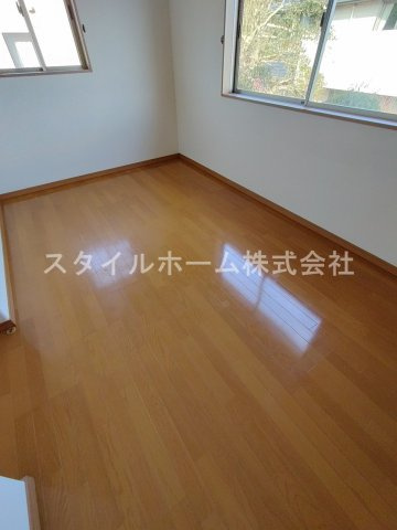 カーサ国府の寝室|同建物内別部屋の写真です。