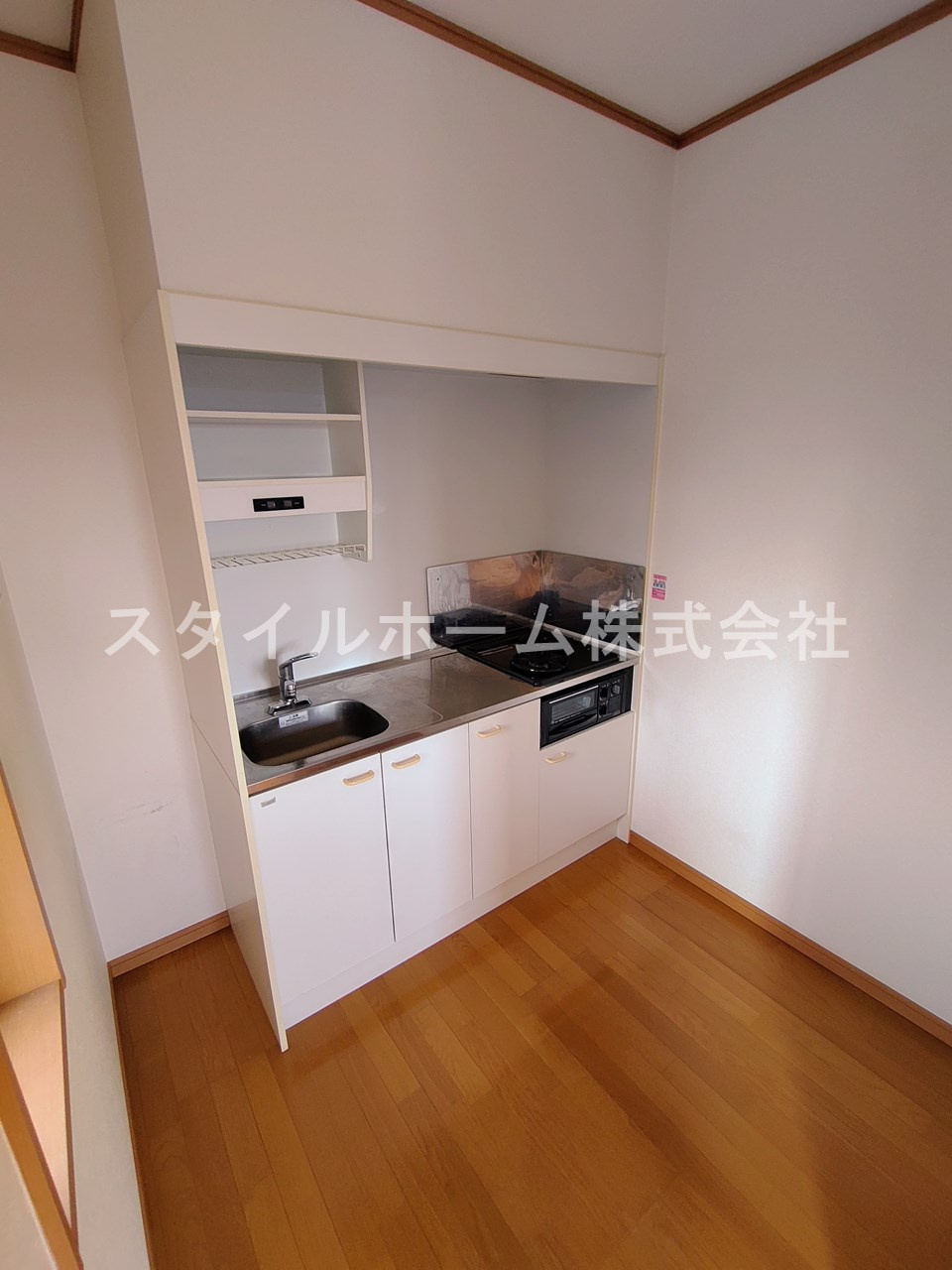 カーサ国府のキッチン|同建物内別部屋の写真です。