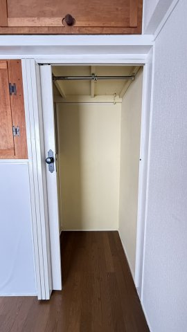鶴甲コーポ30号館の収納