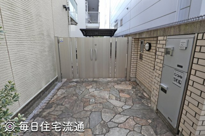 【エントランス】 | アナベル