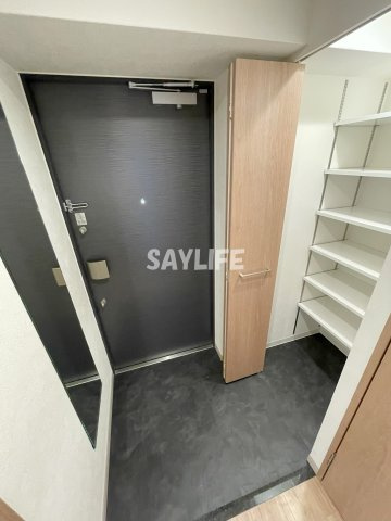 プレサンス新深江ディレットの玄関