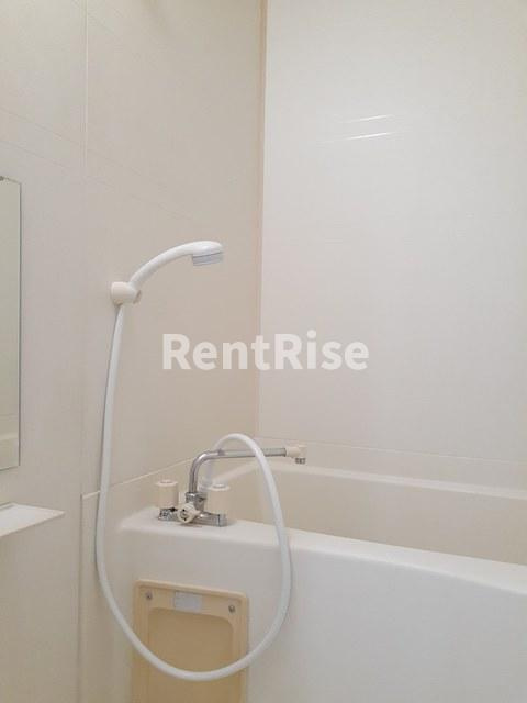 プチメゾンＵの浴室|バス