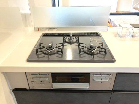 清水区駒越中2号棟のキッチン