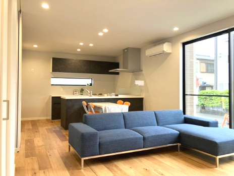 清水区駒越中2号棟の居間・リビング