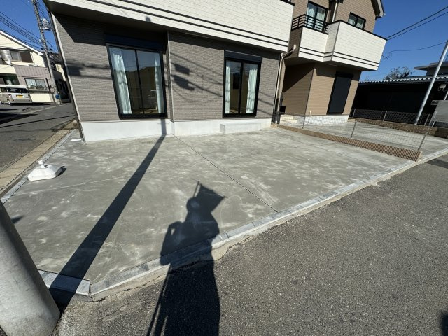 鎌ケ谷市くぬぎ山４丁目新築戸建（くぬぎ山Ⅰ）の駐車場|1号棟駐車スペース・3台駐車可