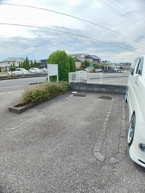 アンジュの駐車場|駐車場