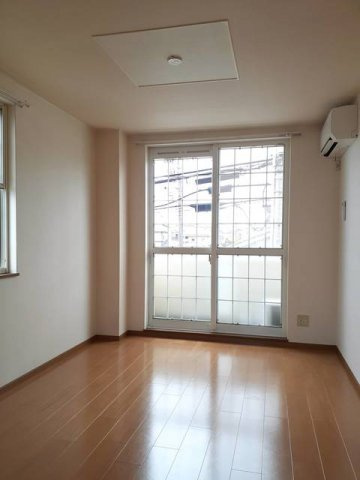 ルビニ４１の居間・リビング|使いやすいリビングです