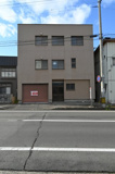 黒石市乙徳兵衛町　中古住宅　地上３階地下１階の画像