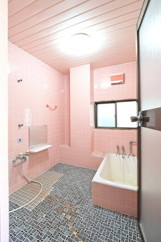 【浴室】 | 黒石市大字乙徳兵衛町 | １階