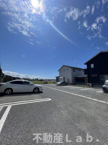 アーバン不知火Ⅷの駐車場
