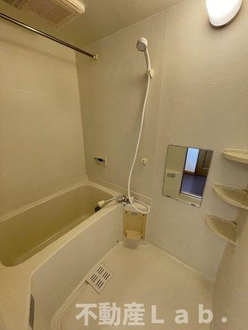 アーバン不知火Ⅷの浴室