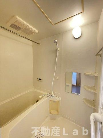 アーバン不知火Ⅷの浴室