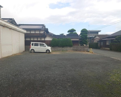 【駐車場】 | 角谷倉庫・事務所