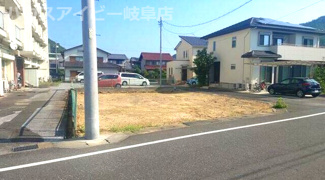 【外観】 | 岐阜市八代売地登場です♪51坪の南東角地！建築条件はございません♪最寄りのバス停徒歩2分！ | 岐阜市八代売地登場です♪51坪の南東角地！建築条件はございません♪最寄りのバス停徒歩2分！