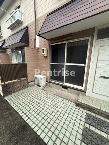 メゾンすみだの庭