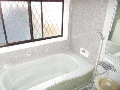 【浴室】 | 貫弥生が丘一丁目11番36号（B-1）