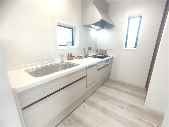 【キッチン】 | 川越市氷川町R6 A　全１棟 | キッチンでお料理をお楽しみください