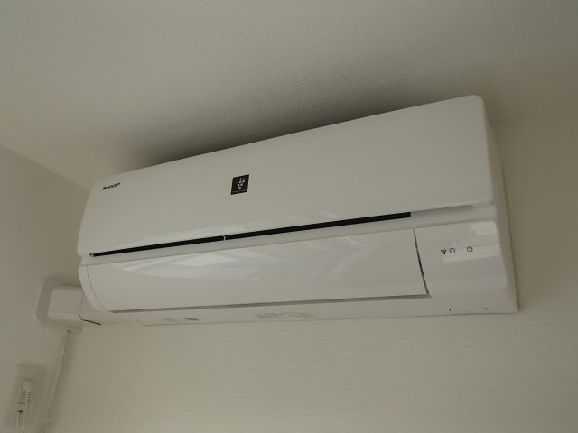 【設備】 | アイエア長瀬 | エアコンです