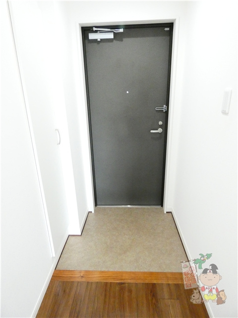 GRAND HILLS東古松の玄関