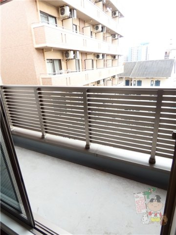 GRAND HILLS東古松のバルコニー