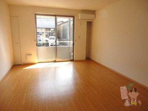 サンハイツ福富の居間・リビング|リビング