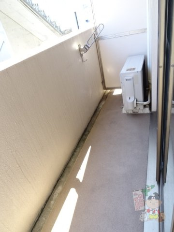 ＣＯＣＯ学南町のバルコニー