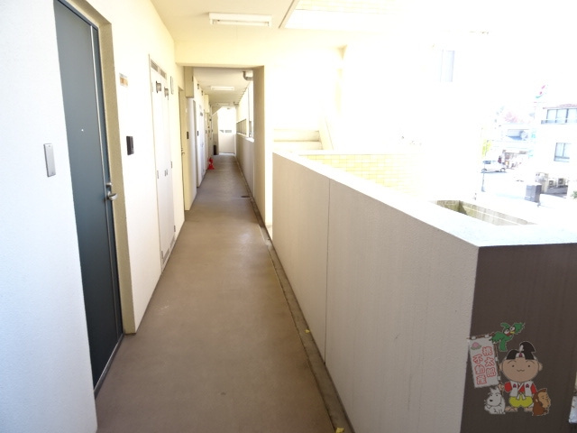 ＣＯＣＯ学南町のロビー