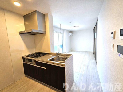 【居間・リビング】 | クリエ・ガーデン | ゆったり過ごせるリビングです