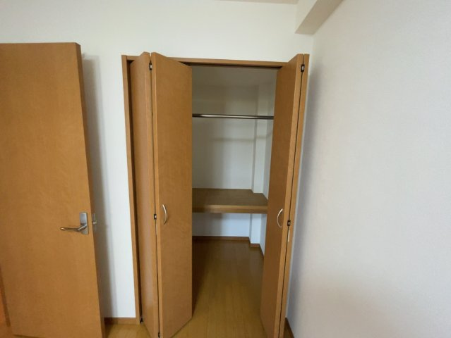 ルミナスTの収納|別部屋同一間取りのお写真となります。