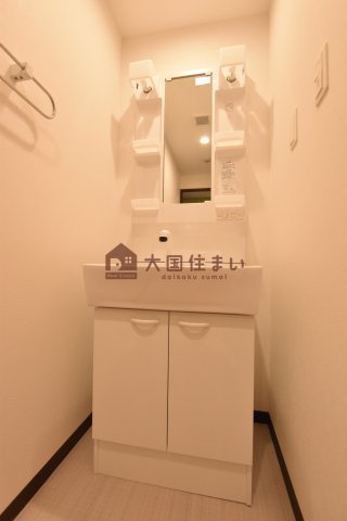 【独立洗面台】 | グランパシフィック桜川west