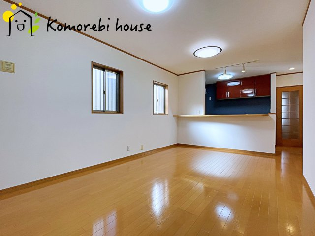 さいたま市北区吉野町2丁目　中古一戸建ての居間・リビング|12/12　撮影済み