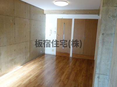 【洋室】 | グランシュシュ東須磨