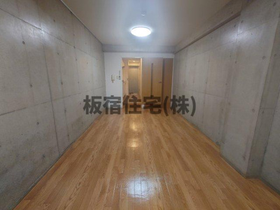 【洋室】 | グランシュシュ東須磨