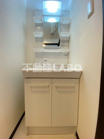 グランパシフィック松虫通の洗面所