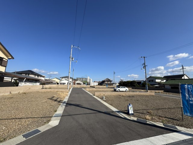 阪南市尾崎町４丁目　建築条件無し土地分譲の前面道路含む現地写真|資料請求・住宅ローンのご相談・その他ご質問など、お気軽にお問合せください