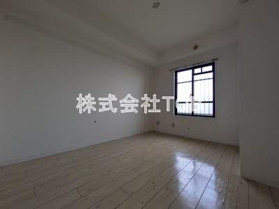 【内装】 | ウィンダム宮前 | 西6帖