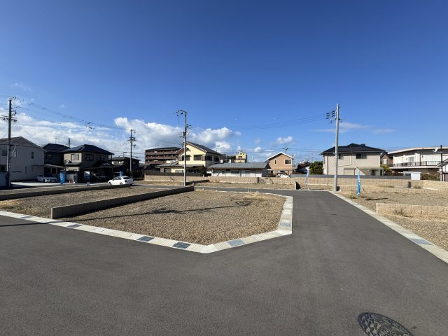 阪南市尾崎町４丁目　建築条件無し土地分譲の外観|前面道路幅4.7ｍ