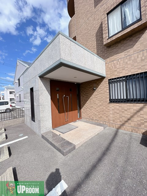 ピュアナインのエントランス