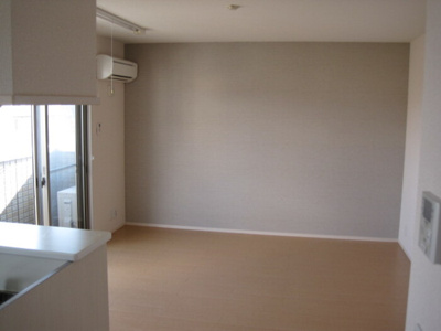 【洋室】 | メゾン ソワサントゥ ヴァレ