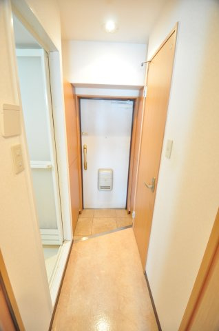 ルクレール今福の玄関