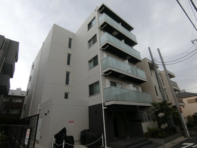 クレヴィスタ武蔵小杉の外観