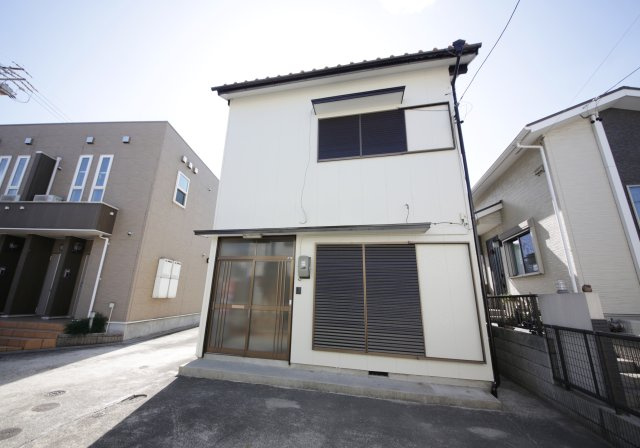 富木島町前田面貸家の外観パース