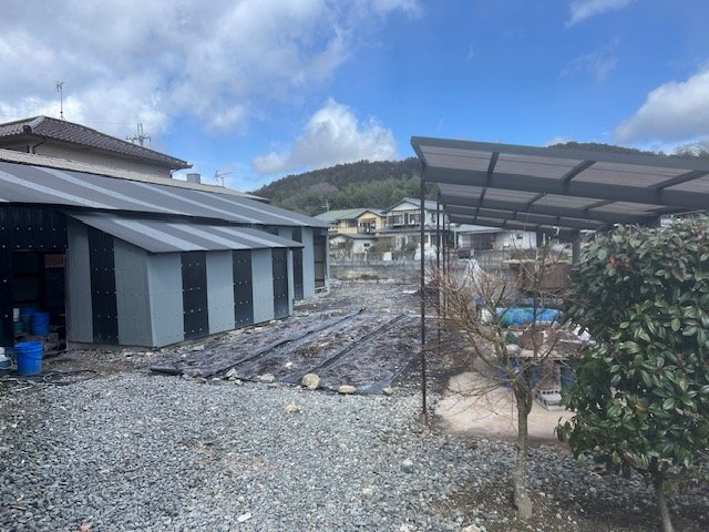 ◆建築条件無し売土地◆敷地ＢＩＧな３８７坪◆倉庫・事務所・物置きあり◆南丹市八木町南広瀬砂子の外観|物置(２０２４年６月撮影)