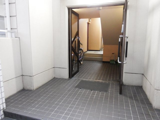 リベルSATOのエントランス