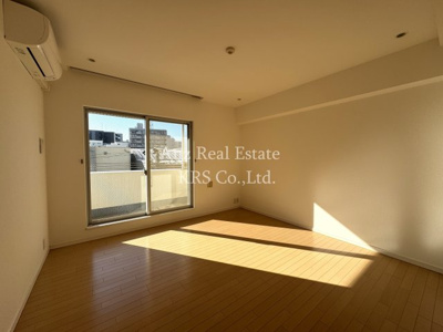 【洋室】 | ル・ソレイユ