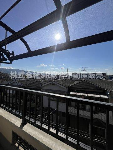 玉串元町1丁目中古戸建の展望|南向きバルコニーで生駒山を眺める事が出来ます！