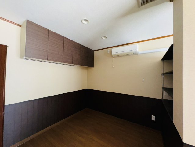 コーポ諏訪柳町　店舗Aの内装